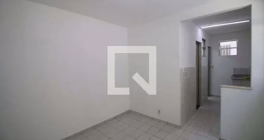 Casa para aluguel - ramos, 1 quarto,  25 m² - rio de janeiro