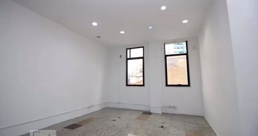 Kitnet / stúdio para aluguel - centro, 1 quarto,  61 m² - rio de janeiro