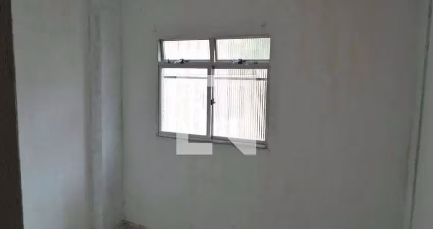 Kitnet / stúdio para aluguel - taquara, 1 quarto,  22 m² - rio de janeiro