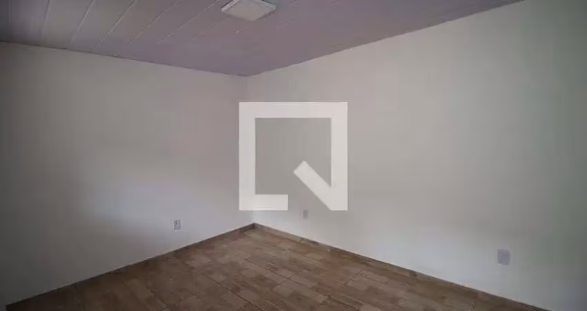 Casa para aluguel - olaria, 1 quarto,  30 m² - rio de janeiro