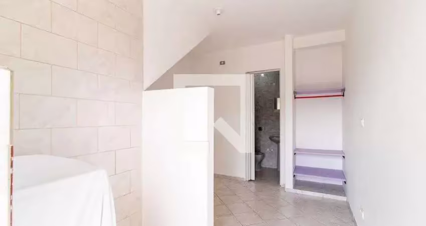 Kitnet / stúdio para aluguel - portão, 1 quarto,  18 m² - curitiba