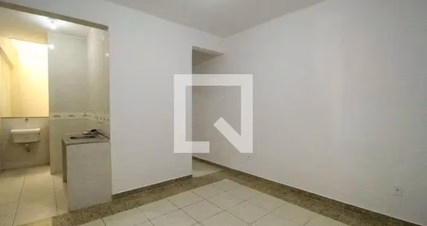 Kitnet / stúdio para aluguel - taquara, 1 quarto,  35 m² - rio de janeiro