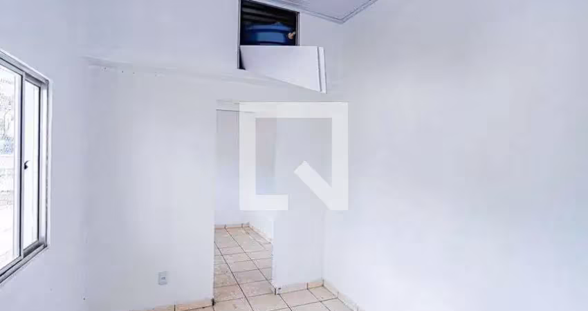 Casa para aluguel - vila penteado, 1 quarto,  32 m² - são paulo