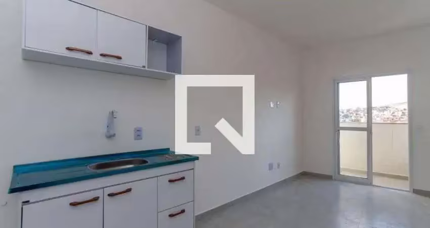 Kitnet / stúdio para aluguel - mikail ii, 1 quarto,  20 m² - guarulhos