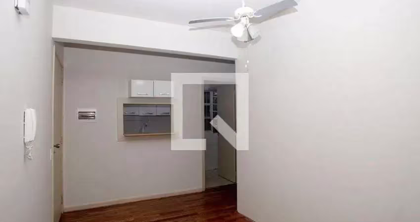 Apartamento para aluguel - centro histórico, 1 quarto,  47 m² - porto alegre