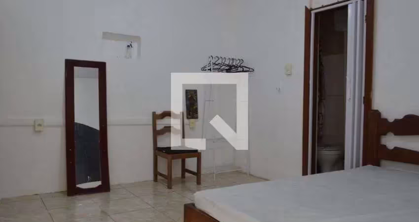 Kitnet / stúdio para aluguel - curicica, 1 quarto,  25 m² - rio de janeiro