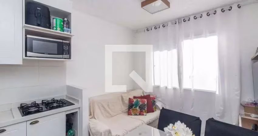 Apartamento para aluguel - itaquera, 2 quartos,  33 m² - são paulo