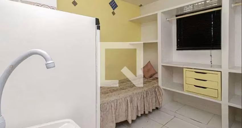 Kitnet / stúdio para aluguel - aclimação, 1 quarto,  20 m² - são paulo