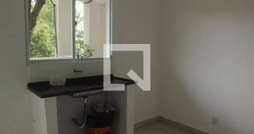 Kitnet / stúdio para aluguel - guarapirangan, 1 quarto,  31 m² - são paulo