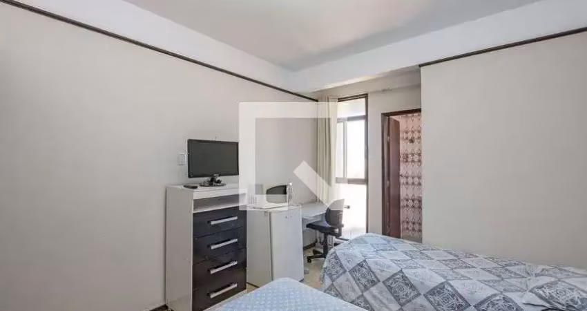 Kitnet / stúdio para aluguel - carlos prates, 1 quarto,  24 m² - belo horizonte