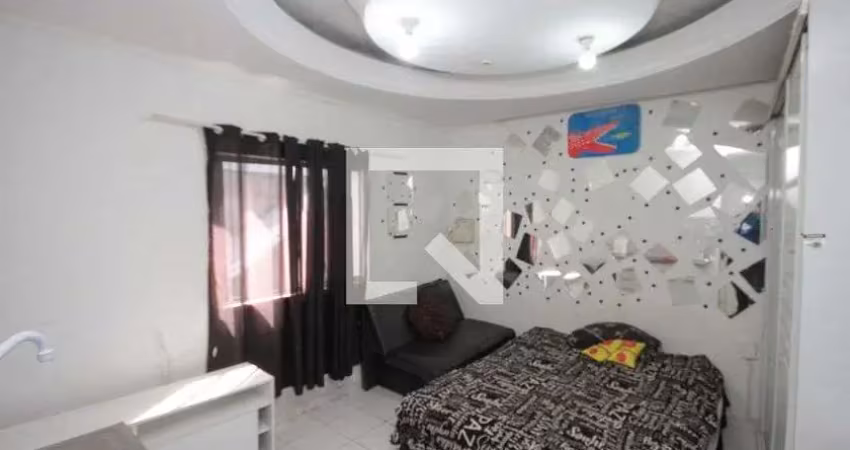 Kitnet / stúdio para aluguel - jardim avelino , 1 quarto,  10 m² - são paulo