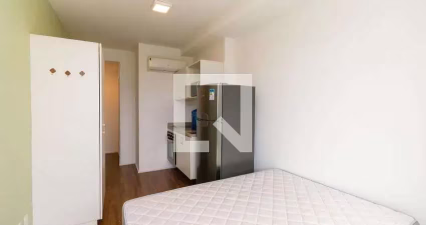 Kitnet / stúdio para aluguel - liberdade, 1 quarto,  24 m² - são paulo