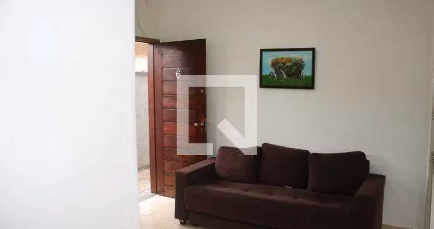 Casa / sobrado em condomínio para aluguel - maracanã, 1 quarto,  52 m² - praia grande