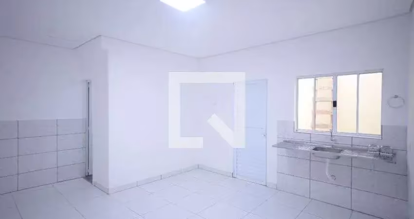Kitnet / stúdio para aluguel - ipiranga, 1 quarto,  24 m² - são paulo