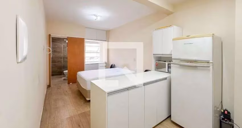 Kitnet / stúdio para aluguel - liberdade, 1 quarto,  28 m² - são paulo