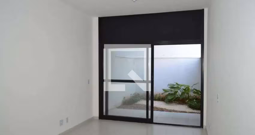 Kitnet / stúdio para aluguel - liberdade, 1 quarto,  43 m² - são paulo
