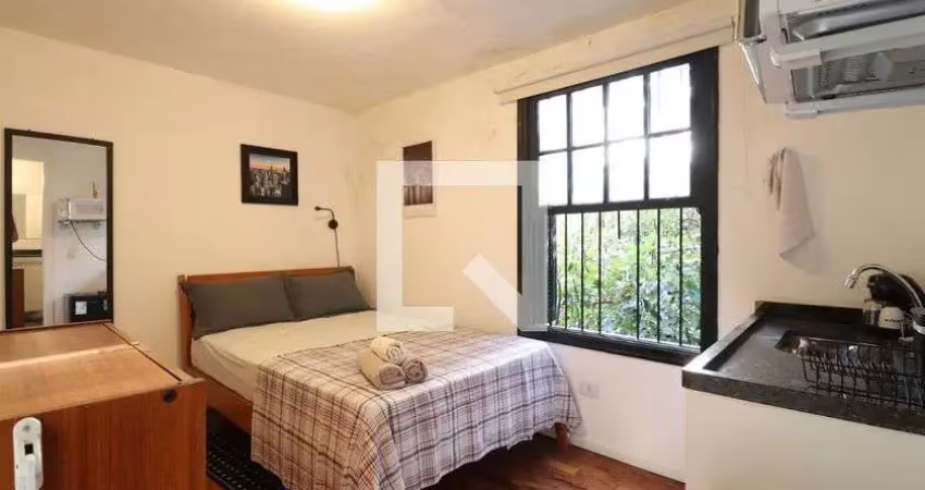 Kitnet / stúdio para aluguel - vila pompéia, 1 quarto,  13 m² - são paulo