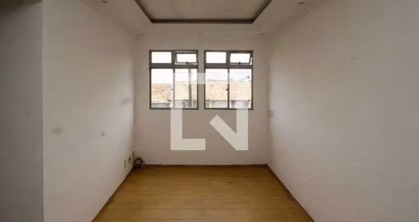 Apartamento para aluguel - jardim santa teresinha, 3 quartos,  57 m² - são paulo
