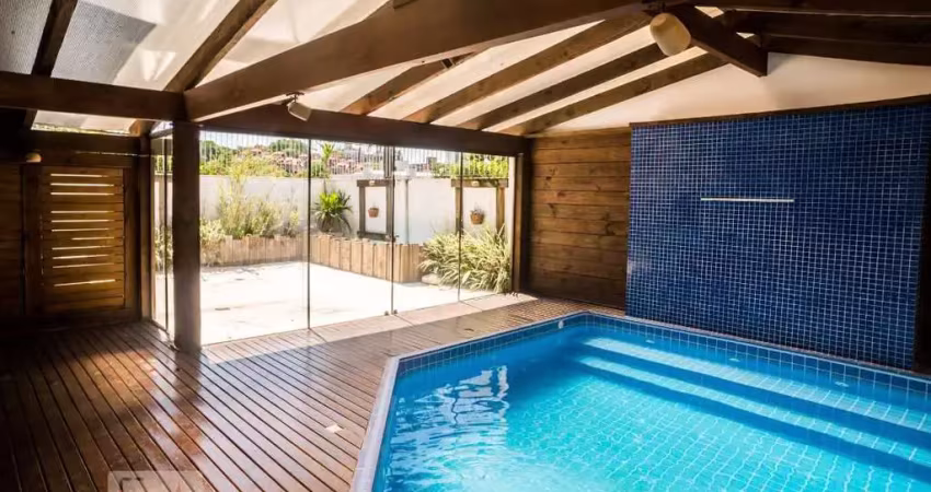 Casa para aluguel - três figueiras, 5 quartos,  330 m² - porto alegre