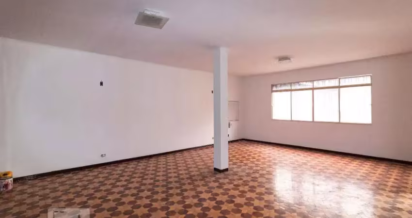 Casa com 4 quartos para alugar na Rua Félix de Sousa, Campo Belo, São Paulo