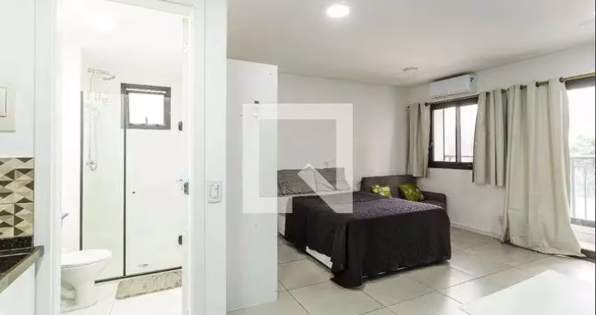 Kitnet / stúdio para aluguel - moema, 1 quarto,  41 m² - são paulo