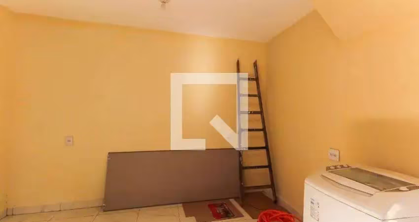 Kitnet / stúdio para aluguel - liberdade, 1 quarto,  15 m² - são paulo