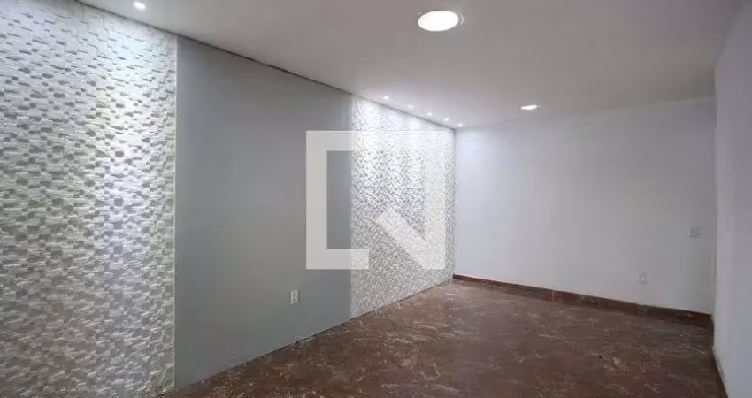 Casa / sobrado em condomínio para aluguel - taquara, 2 quartos,  270 m² - rio de janeiro