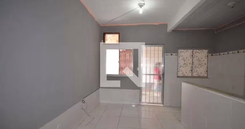 Kitnet / stúdio para aluguel - guaratiba, 1 quarto,  40 m² - rio de janeiro