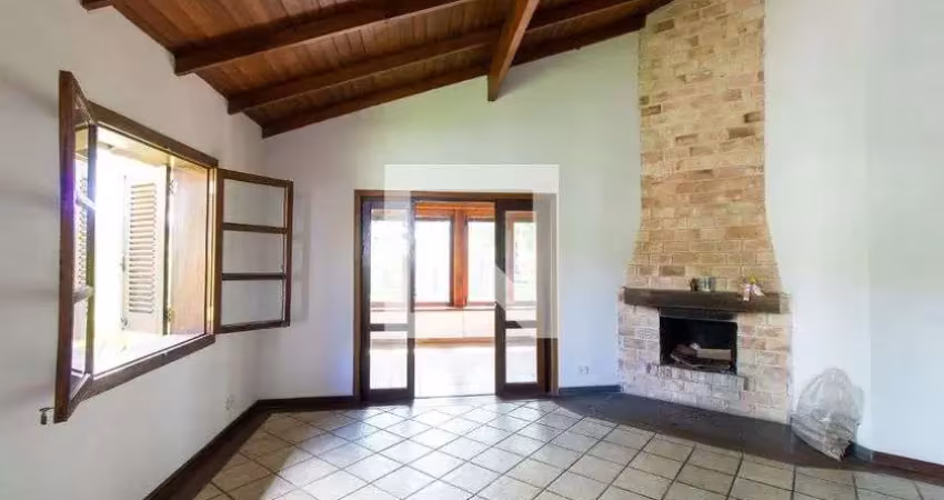 Casa / sobrado em condomínio para aluguel - lajeado, 4 quartos,  3 m² - cotia