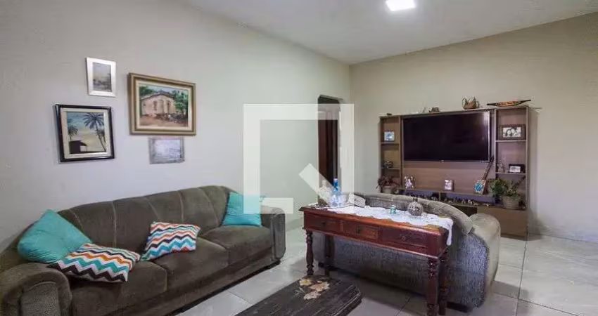 Casa para aluguel - jardim patricia, 3 quartos,  140 m² - uberlândia