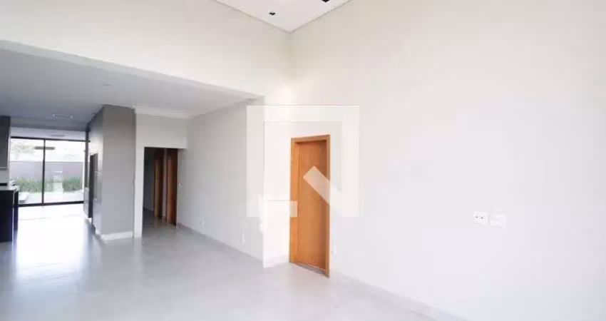 Casa / sobrado em condomínio para aluguel - granja marileusa, 4 quartos,  232 m² - uberlândia