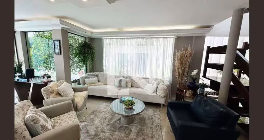 Casa / sobrado em condomínio para aluguel - gramado, 3 quartos,  566 m² - cotia