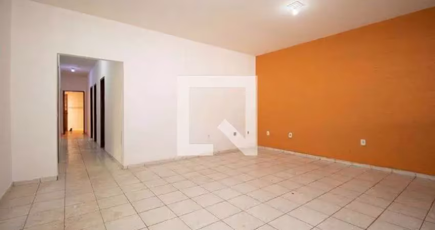 Casa para aluguel - taguatinga, 4 quartos,  200 m² - brasília