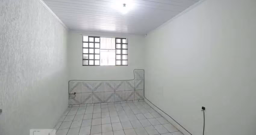 Casa para aluguel - taguatinga, 1 quarto,  35 m² - brasília