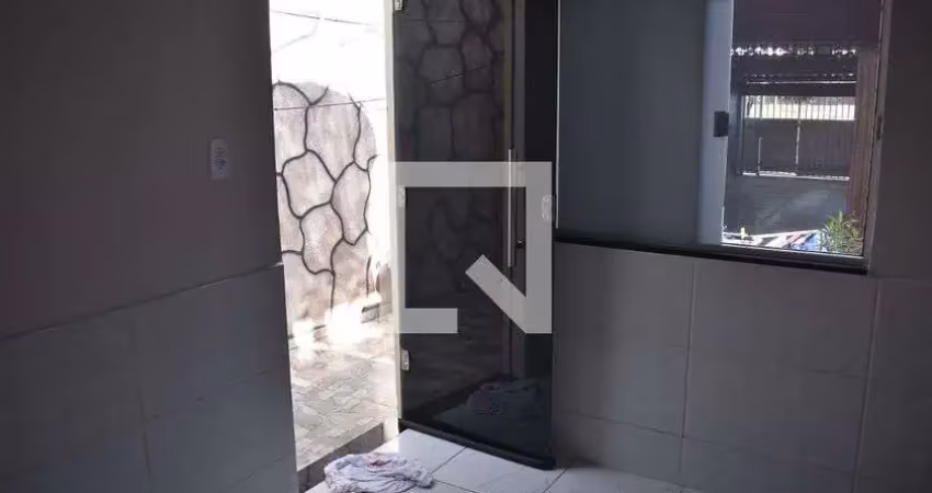 Casa para aluguel - taguatinga, 1 quarto,  40 m² - brasília