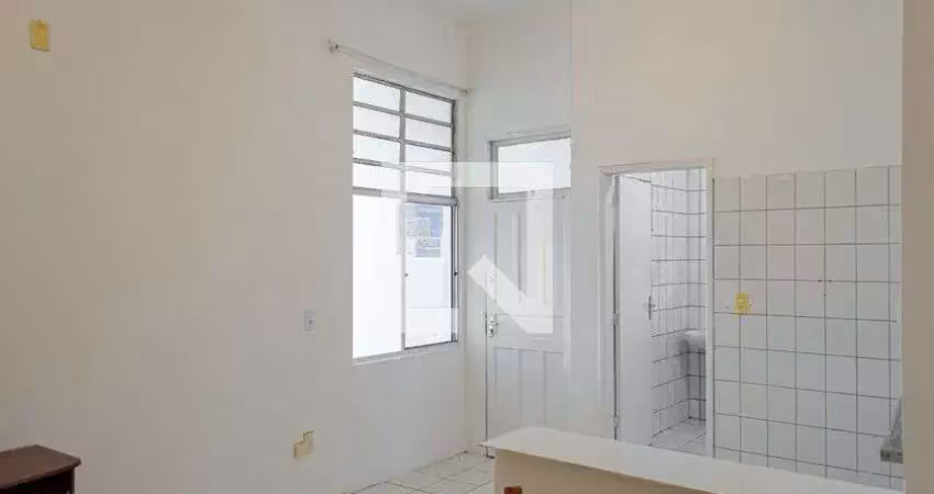 Kitnet / stúdio para aluguel - trindade, 1 quarto,  20 m² - florianópolis