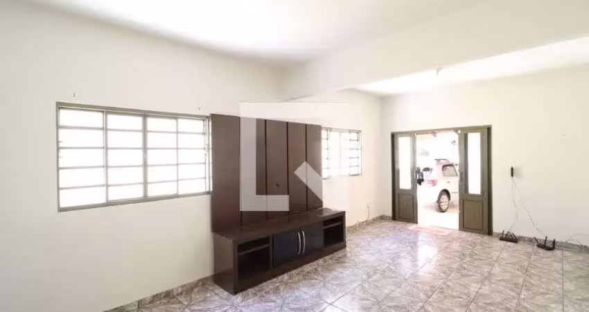 Casa para aluguel - bom jesus, 4 quartos,  230 m² - uberlândia