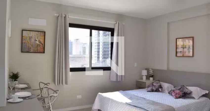 Kitnet / stúdio para aluguel - centro, 1 quarto,  22 m² - curitiba
