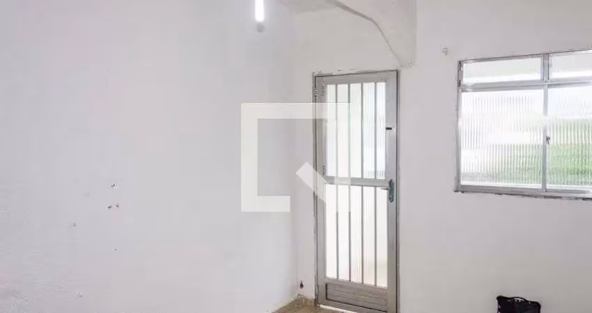 Casa para aluguel - campo grande, 1 quarto,  200 m² - rio de janeiro