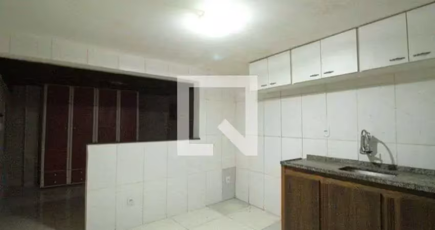 Kitnet / stúdio para aluguel - curicica, 1 quarto,  25 m² - rio de janeiro