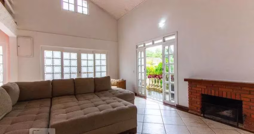 Casa / sobrado em condomínio para aluguel - jardim belizário, 3 quartos,  170 m² - cotia