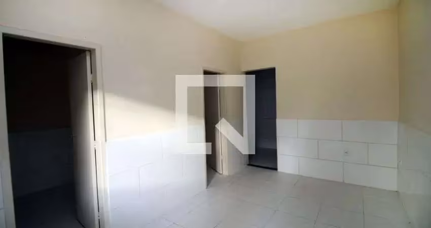 Casa para aluguel - ramos, 2 quartos,  60 m² - rio de janeiro