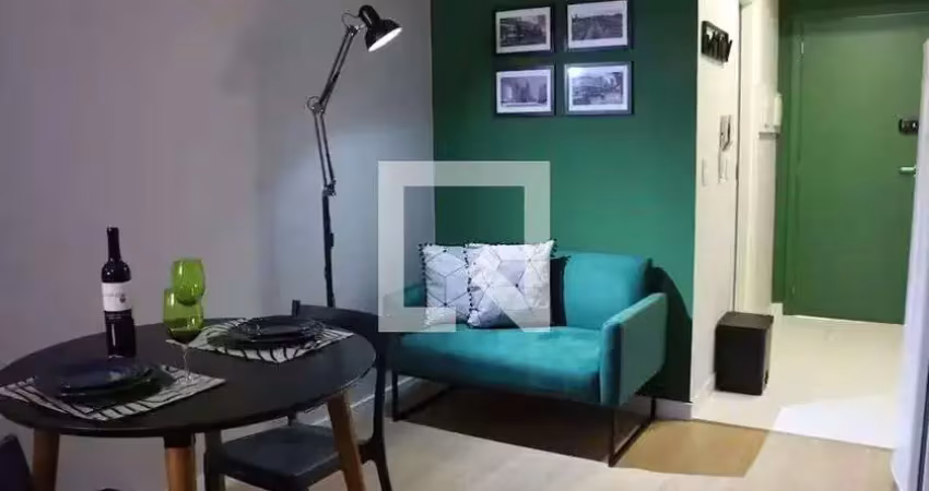 Apartamento para aluguel - centro, 1 quarto,  28 m² - curitiba