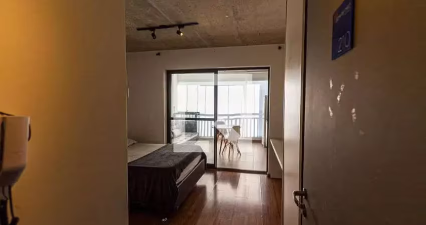 Apartamento para alugar na Rua Anhaia, Bom Retiro, São Paulo