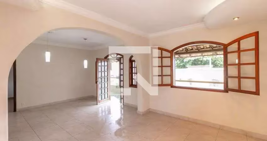 Casa para aluguel - barreiro, 4 quartos,  174 m² - belo horizonte