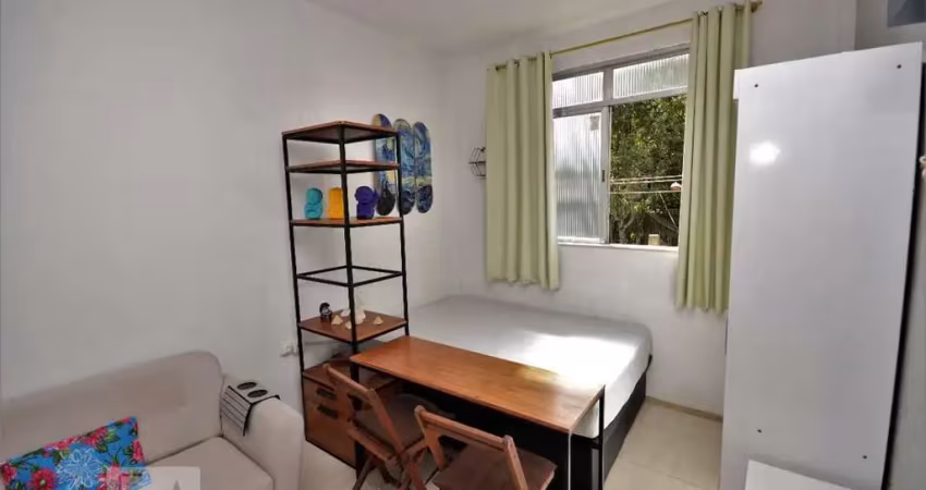 Kitnet / stúdio para aluguel - santa teresa, 1 quarto,  30 m² - rio de janeiro