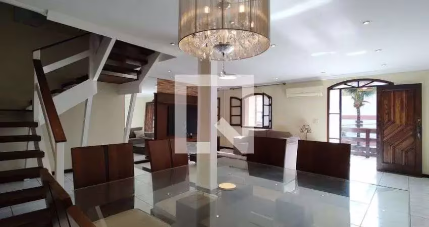 Casa / sobrado em condomínio para aluguel - anil, 3 quartos,  200 m² - rio de janeiro