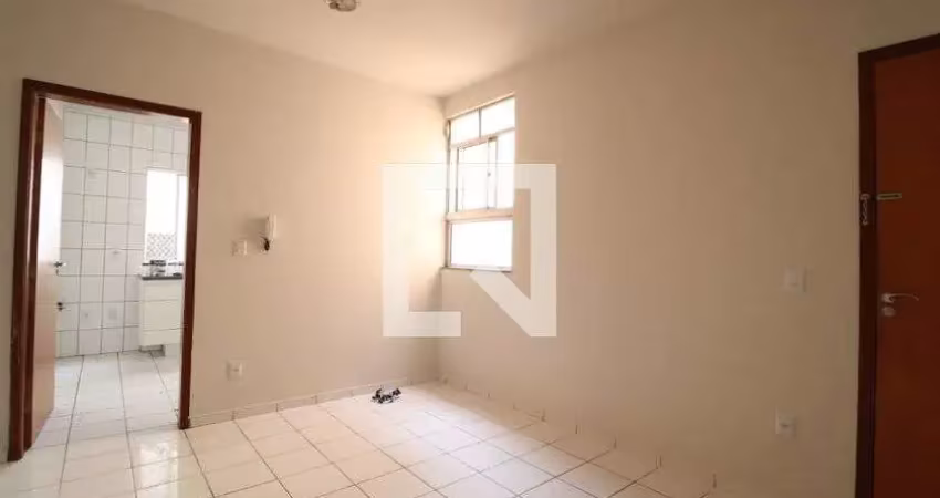 Apartamento para aluguel - patrimônio, 2 quartos,  70 m² - uberlândia