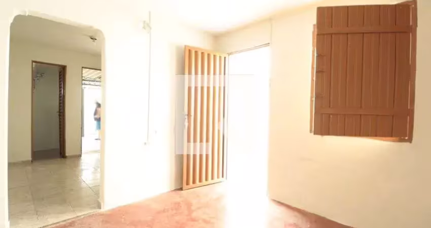 Casa para aluguel - lídice, 1 quarto,  55 m² - uberlândia