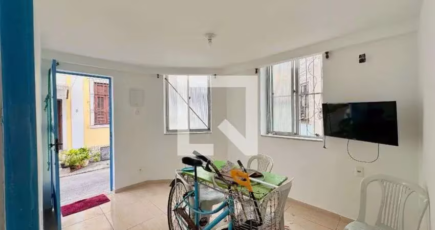 Apartamento para aluguel - centro, 2 quartos,  42 m² - rio de janeiro